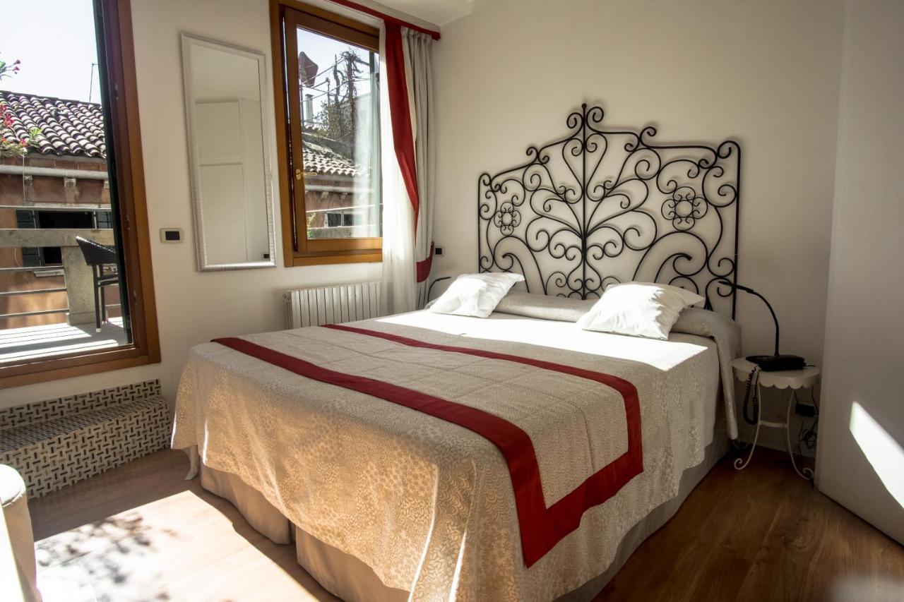 Hotel Antigo Trovatore Venise